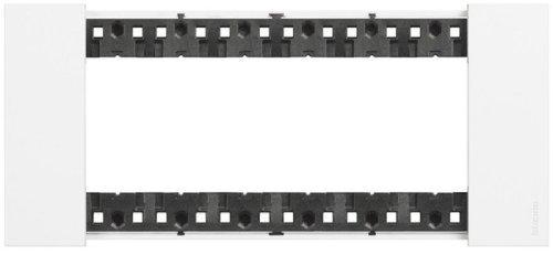 Рамка горизонтальная Legrand BTicino Living Now 1-м. 6 мод. белый фото Рамка горизонтальная Legrand BTicino Living Now 1-м. 6 мод. белый картинка